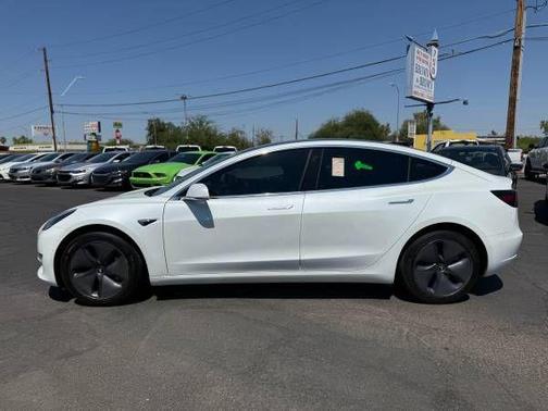 2020 Tesla Model 3 Standard Range Plus