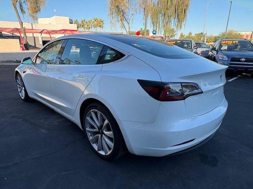 2019 Tesla Model 3 Performance