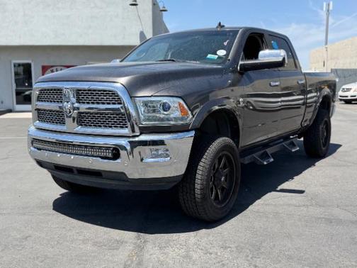 Granite Crystal Metallic Clearcoat 2016 RAM 2500 Laramie