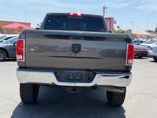 Granite Crystal Metallic Clearcoat 2016 RAM 2500 Laramie