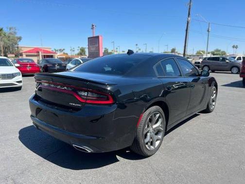 2015 Dodge Charger SXT