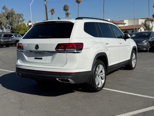 2021 Volkswagen Atlas 2.0T SE w/Technology