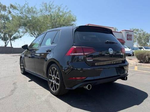 2020 Volkswagen Golf GTI 2.0T SE DSG