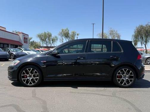 2020 Volkswagen Golf GTI 2.0T SE DSG