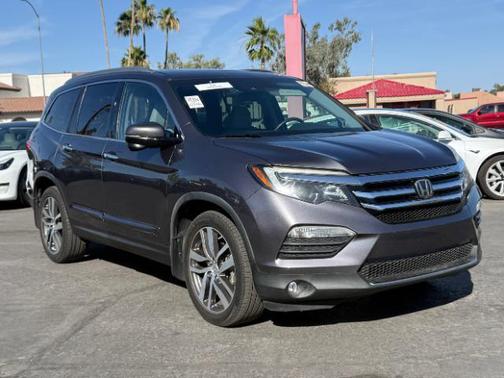 Modern Steel Metallic 2016 Honda Pilot Touring