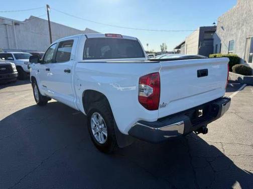 2015 Toyota Tundra SR5