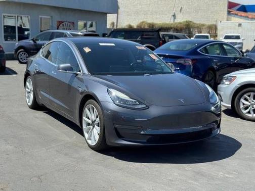 2018 Tesla Model 3 Performance