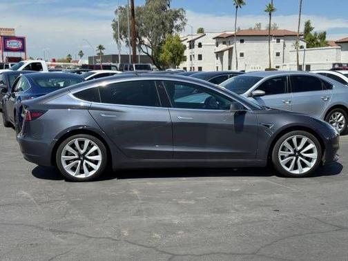 2018 Tesla Model 3 Performance