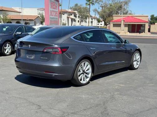 2018 Tesla Model 3 Performance