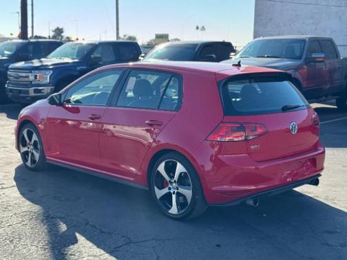 2016 Volkswagen Golf GTI 2.0T Autobahn w/Performance Package 4-Door