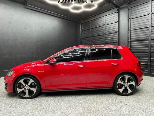 2016 Volkswagen Golf GTI 2.0T Autobahn w/Performance Package 4-Door