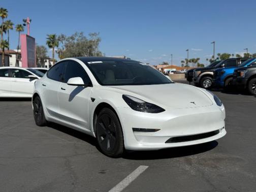 2022 Tesla Model 3 Standard Range