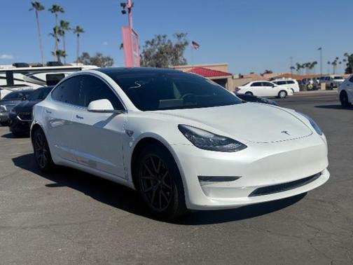 2020 Tesla Model 3 Long Range