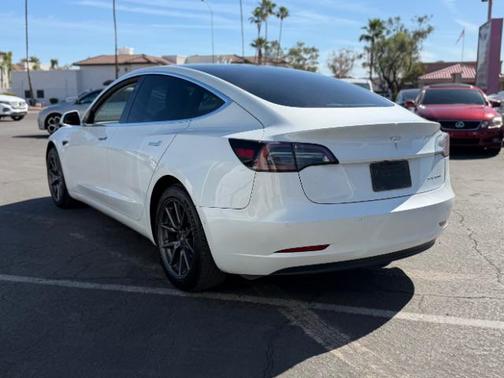 Pearl White Multi-Coat 2020 Tesla Model 3 Long Range