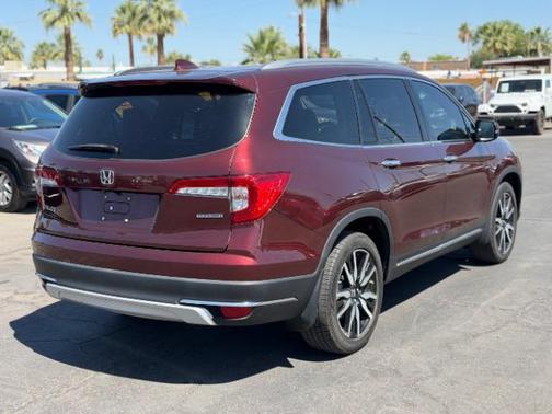 Deep Scarlet Pearl 2021 Honda Pilot Touring 8-Passenger