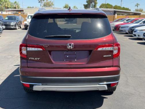 Deep Scarlet Pearl 2021 Honda Pilot Touring 8-Passenger