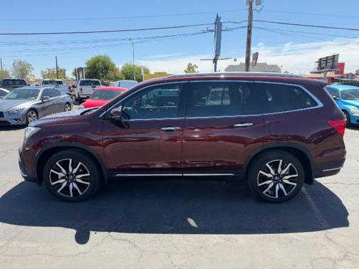 Deep Scarlet Pearl 2021 Honda Pilot Touring 8-Passenger