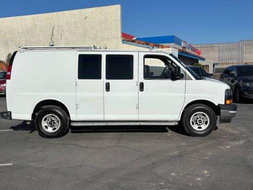 2021 GMC Savana 2500 Work Van