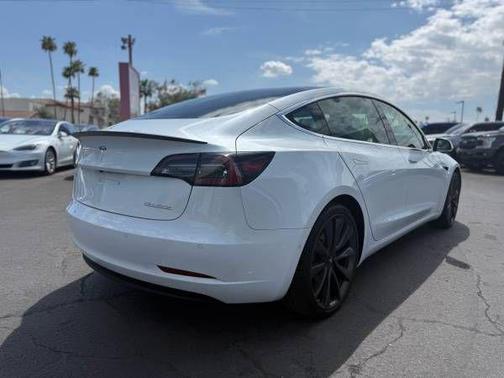 2019 Tesla Model 3 Performance