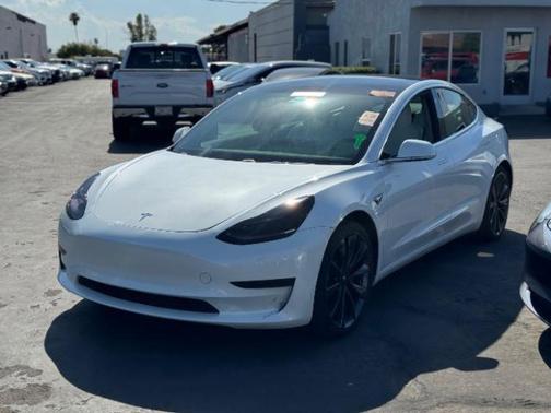 2019 Tesla Model 3 Performance