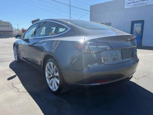 2018 Tesla Model 3 Performance