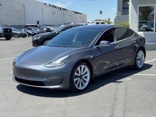 2019 Tesla Model 3 Performance