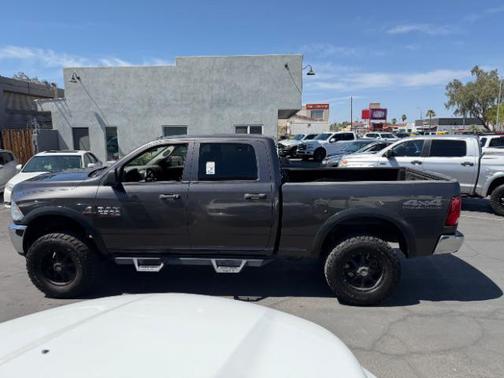Granite Crystal Metallic Clearcoat 2018 RAM 2500 Tradesman Crew Cab 4x4 6'4' Box