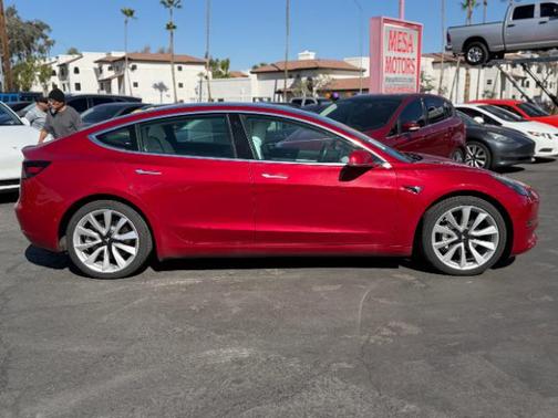 2018 Tesla Model 3 Performance