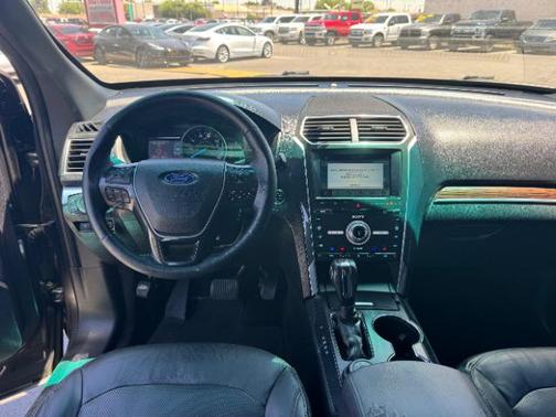 Magnetic Metallic 2018 Ford Explorer Limited