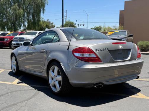Iridium Silver Metallic 2005 Mercedes-Benz SLK-Class SLK350 Roadster