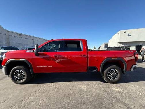 2025 GMC Sierra 2500 SLE