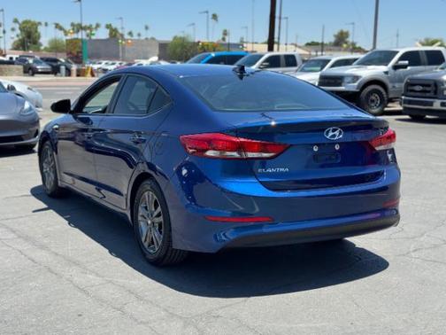 2017 Hyundai ELANTRA SE Value Edition