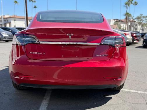 Red Multi-Coat 2018 Tesla Model 3 Long Range
