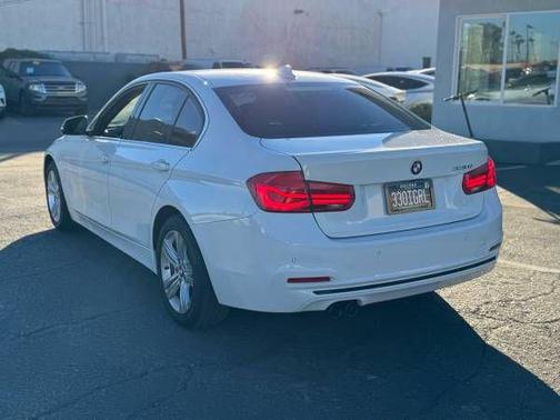 2017 BMW 330 330i
