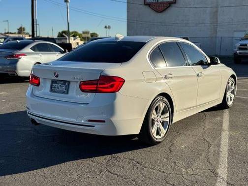 2017 BMW 330 330i