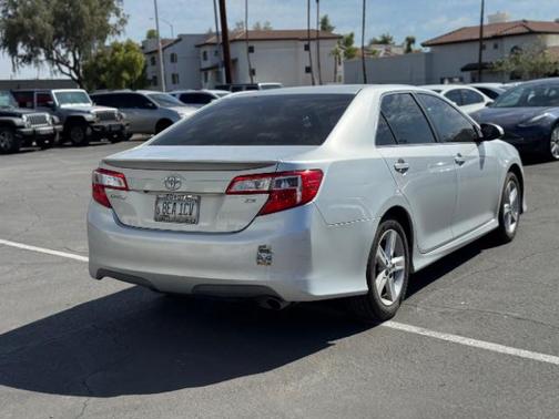 2014 Toyota Camry SE