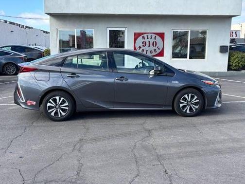 2017 Toyota Prius Prime Plus