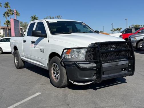 Bright White Clearcoat 2018 RAM 1500 Tradesman