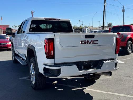 2023 GMC Sierra 2500 Denali