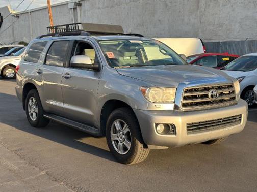 2011 Toyota Sequoia SR5