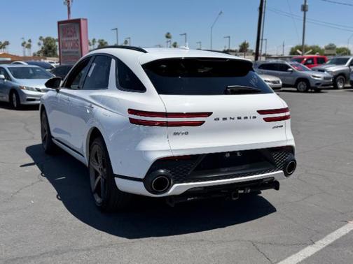 Alta White 2023 Genesis GV70 3.5T AWD Sport
