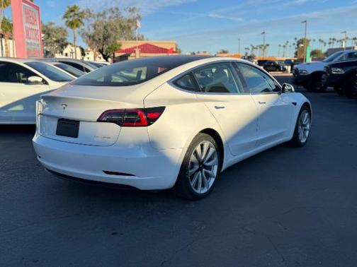 2020 Tesla Model 3 Long Range
