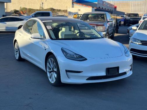 2020 Tesla Model 3 Long Range