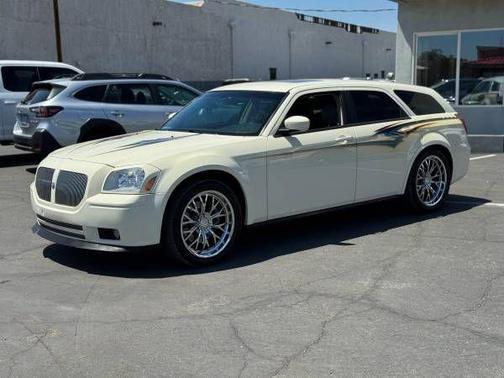 2005 Dodge Magnum RT