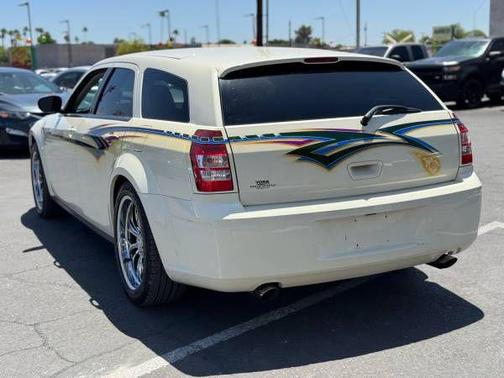 2005 Dodge Magnum RT