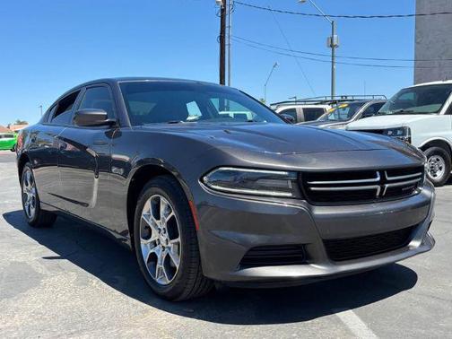Granite Pearlcoat 2017 Dodge Charger SE