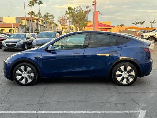 Deep Blue Metallic 2023 Tesla Model Y Long Range Dual Motor All-Wheel Drive