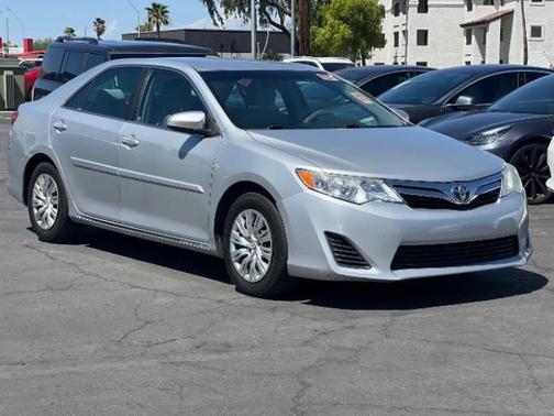 2014 Toyota Camry LE