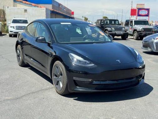 2022 Tesla Model 3 Standard Range