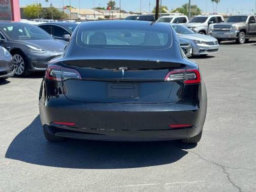 2022 Tesla Model 3 Standard Range